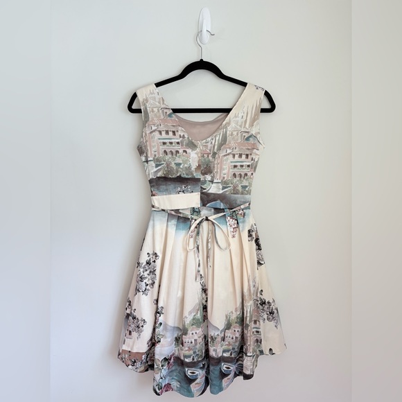 RINASCIMENTO Romantic Milano Cityscape Fit and Flare Dress Womens S Designer - Picture 7 of 9